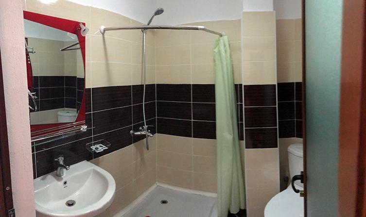 Kukesi Resort Azem Lini Zewnętrze zdjęcie