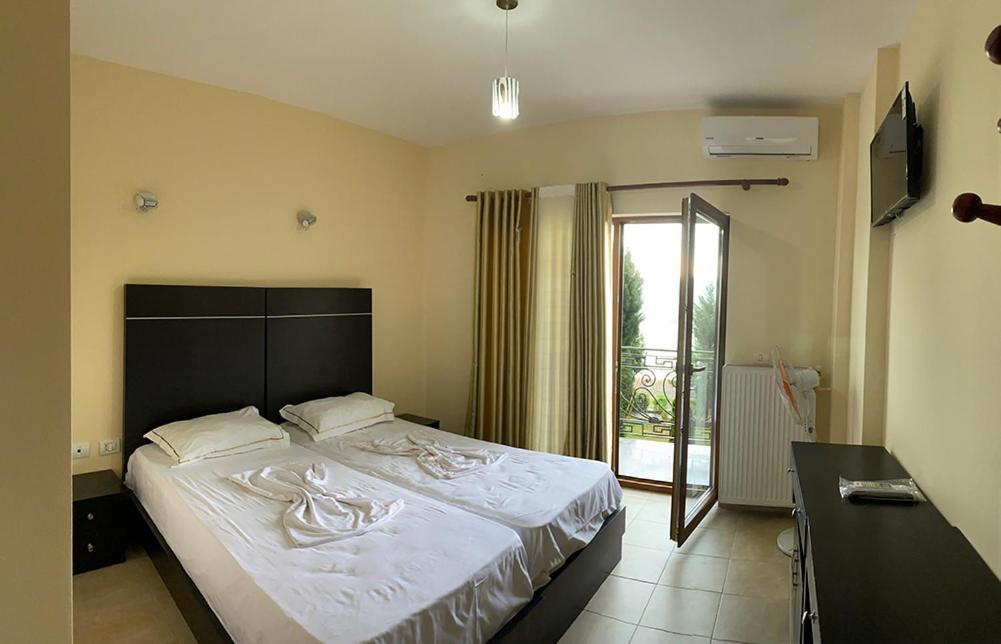 Kukesi Resort Azem Lini Zewnętrze zdjęcie