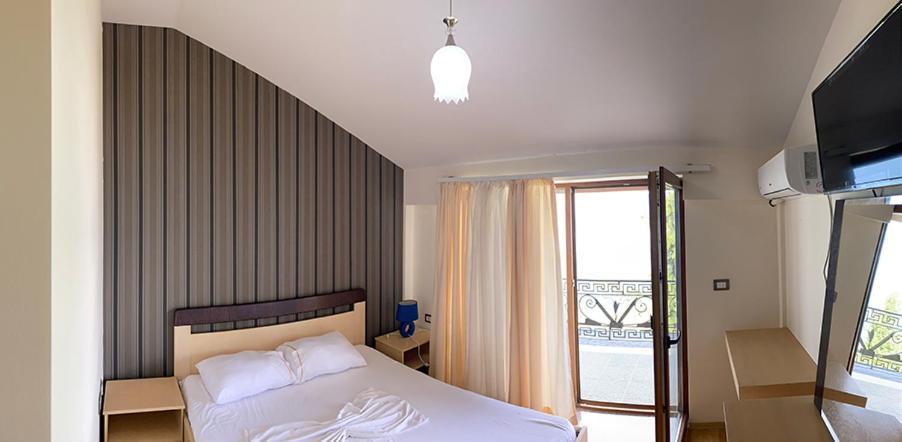 Kukesi Resort Azem Lini Zewnętrze zdjęcie