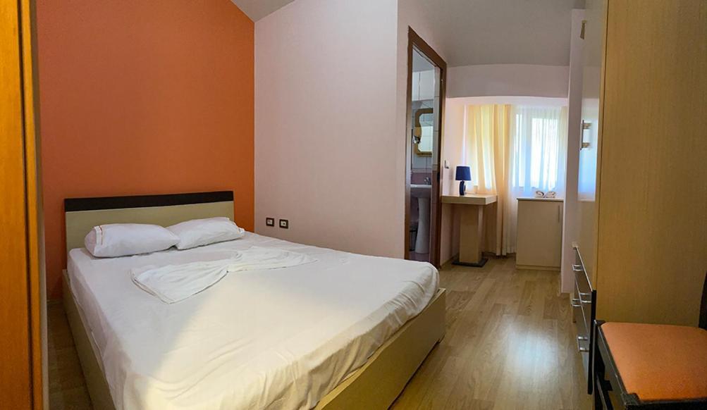 Kukesi Resort Azem Lini Zewnętrze zdjęcie